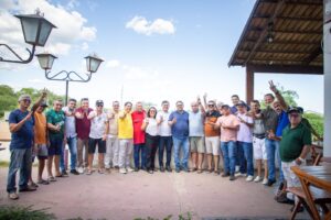 Vereadores divergem de Azif e apoiam deputado Gilbertinho em Itaporanga (Foto: Reprodução)