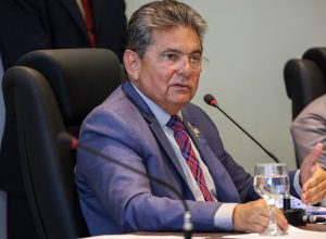 Adriano Galdino é reeleito presidente da Assembleia Legislativa da PB