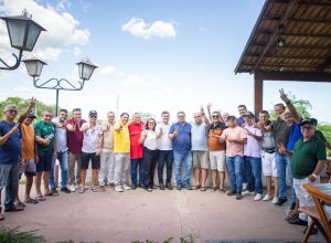 Vereadores divergem de Azif e apoiam deputado Gilbertinho em Itaporanga (Foto: Reprodução)